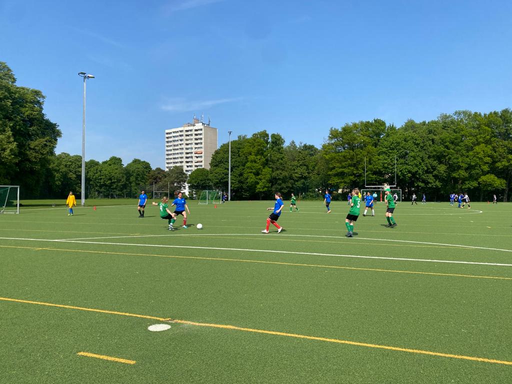Fußball Mädchen1